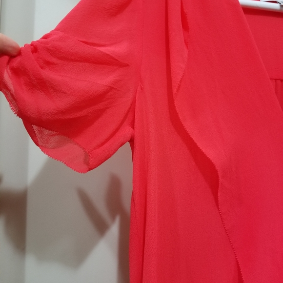 Babaton Short Sleeves Ainsley Blouse (NEW) - Picture 3 of 9